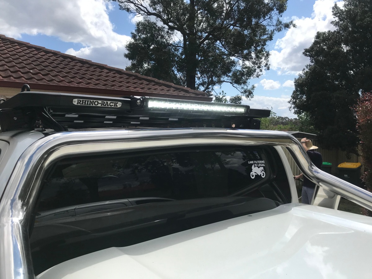 HiLux 2016 Adventure Kings 20" Slim Line LED Light Bars Creative Installations