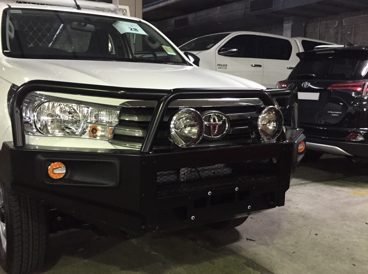 HiLux 2016 Lightforce 170 Striker Driving Lights on bullbar Creative