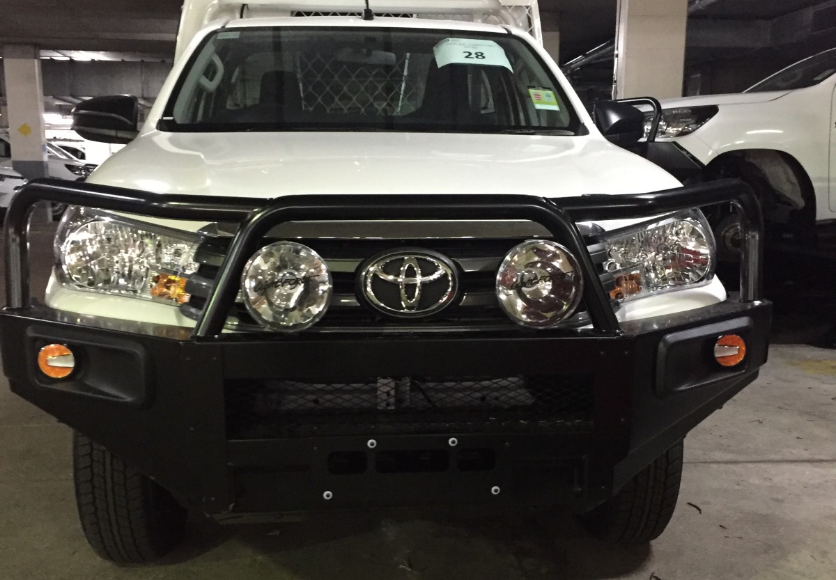 HiLux 2016 Lightforce 170 Striker Driving Lights on bullbar Creative