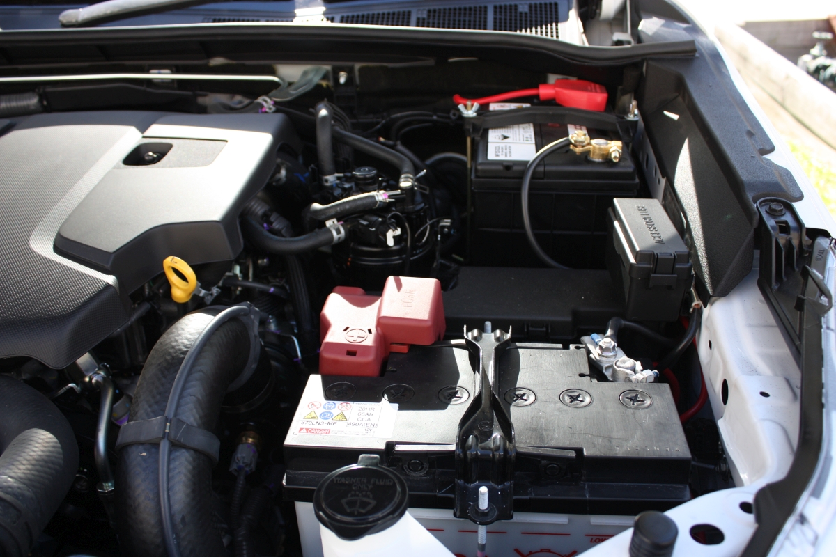 Hilux 2016 Redarc Sbi12 Dual Battery System Creative
