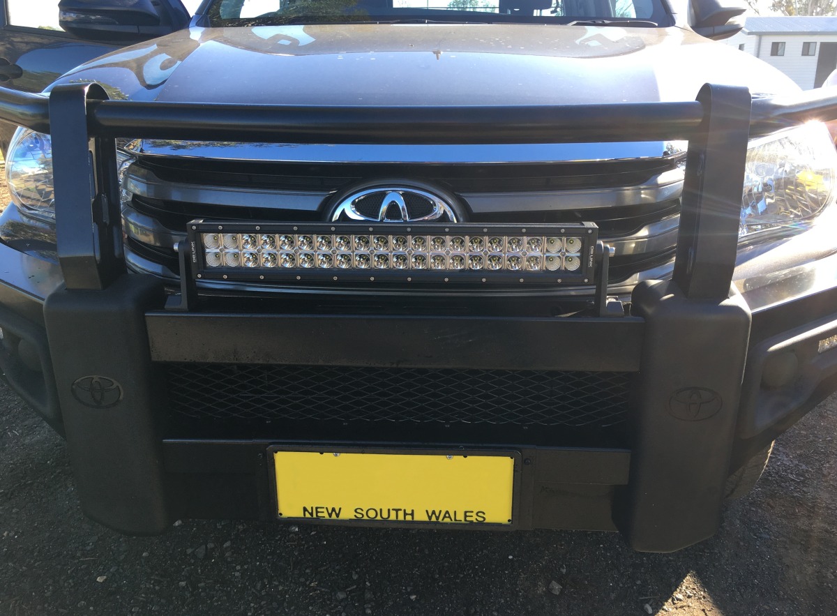 HiLux 2018 DB Link 22" Dual Row LED Light Bar Creative Installations