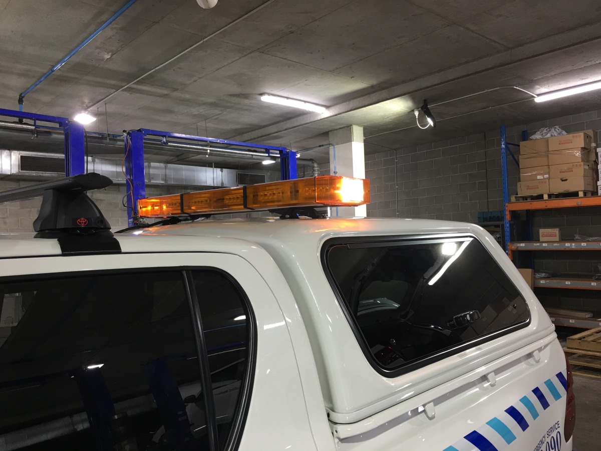 HiLux 2018 Emergency Warning Light Bar Creative Installations
