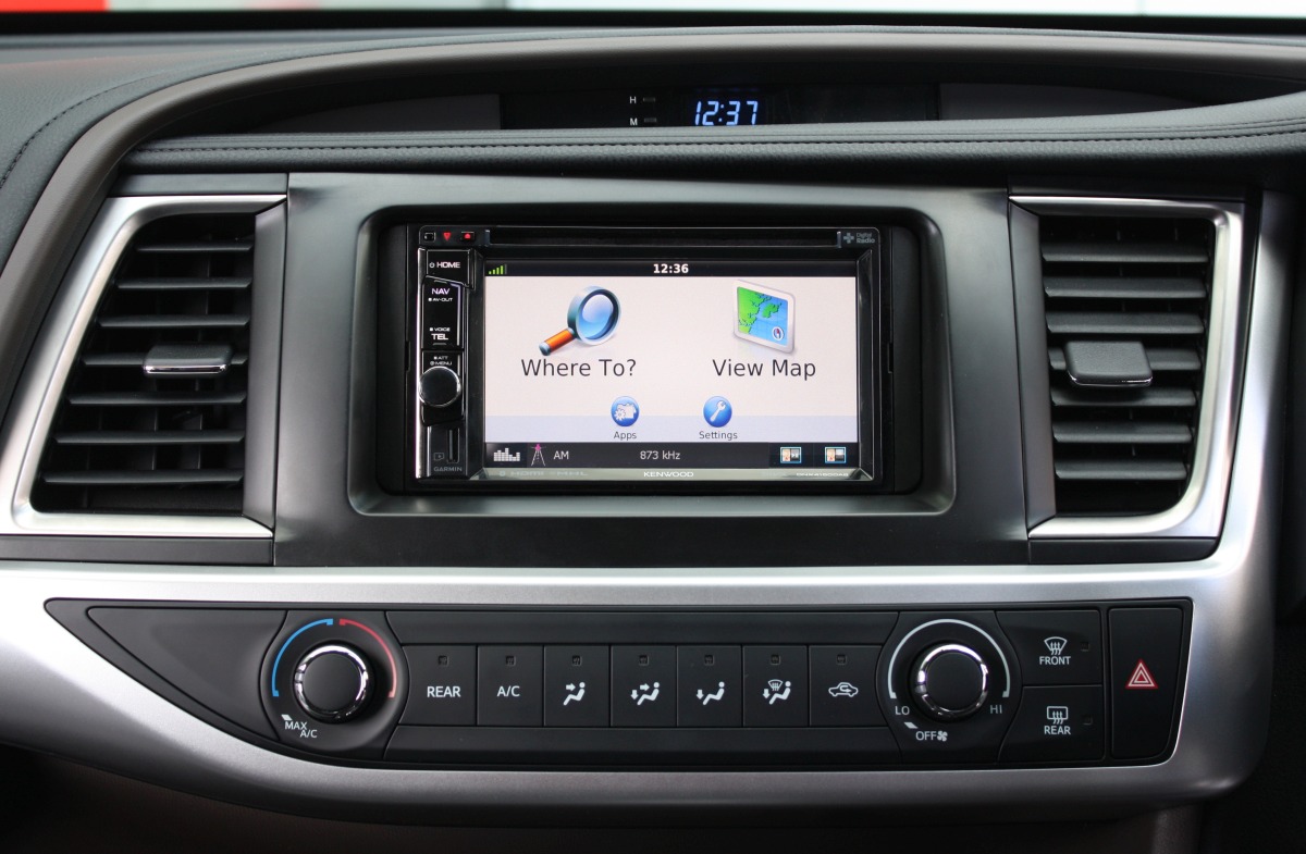 Kluger 2016 DNX4150DAB Sat Nav Creative Installations