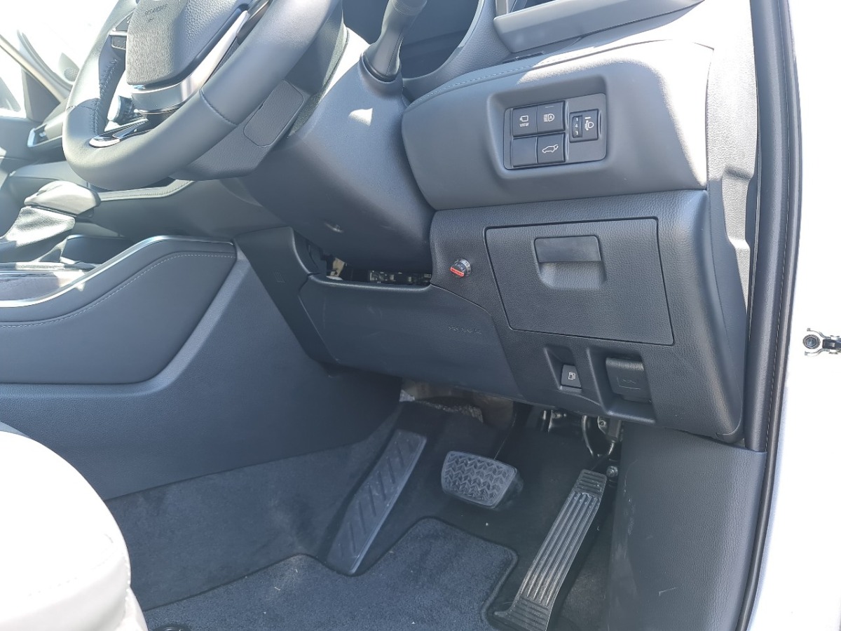 Kluger 2022 REDARC Electric Brake Controller Creative Installations