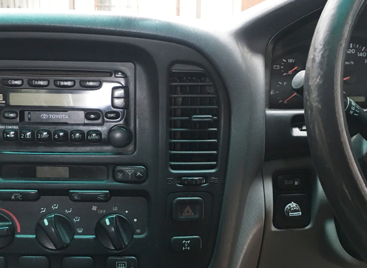 LandCruiser 2002 REDARC Tow Pro Elite Electric brake controller