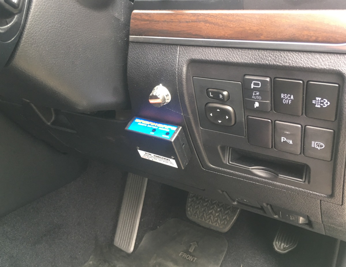 LandCruiser 2018 REDARC Electric Brake Controller Creative Installations