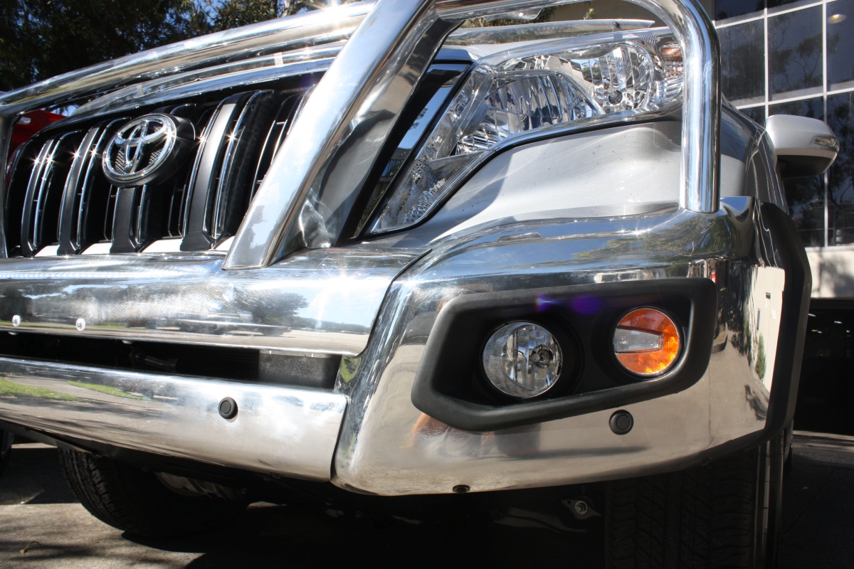 Prado 2016 Front Parking Sensors on Bullbar Creative Installations