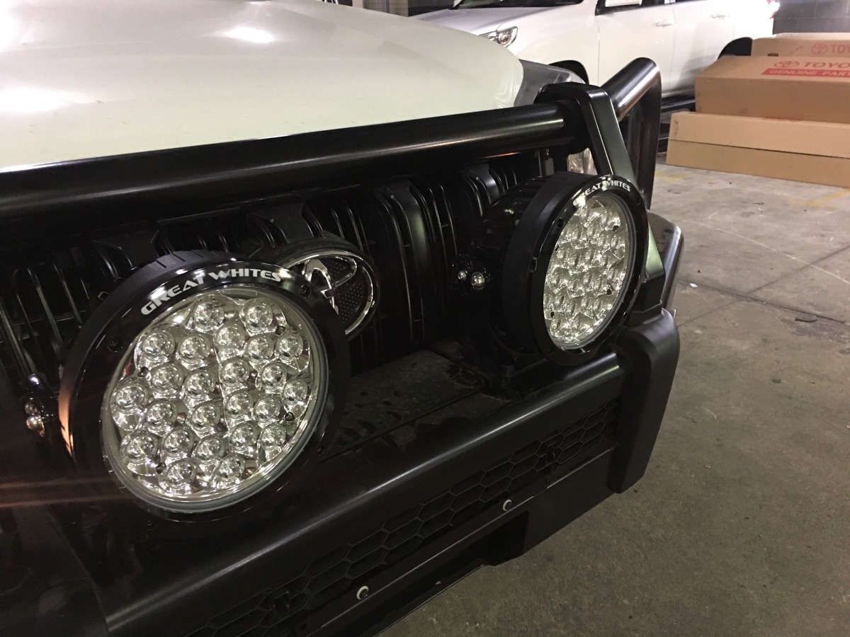 Prado 2017 Great White 220 GWR5243 LED Driving Lights on Bullbar