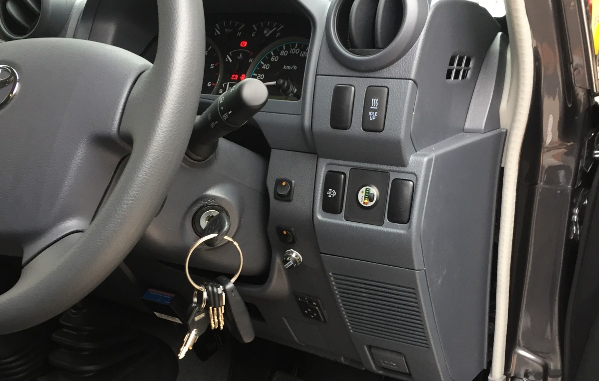 LandCruiser Workmate 2016 REDARC Tow-Pro Electric brake ... electric trailer brake wiring diagram 