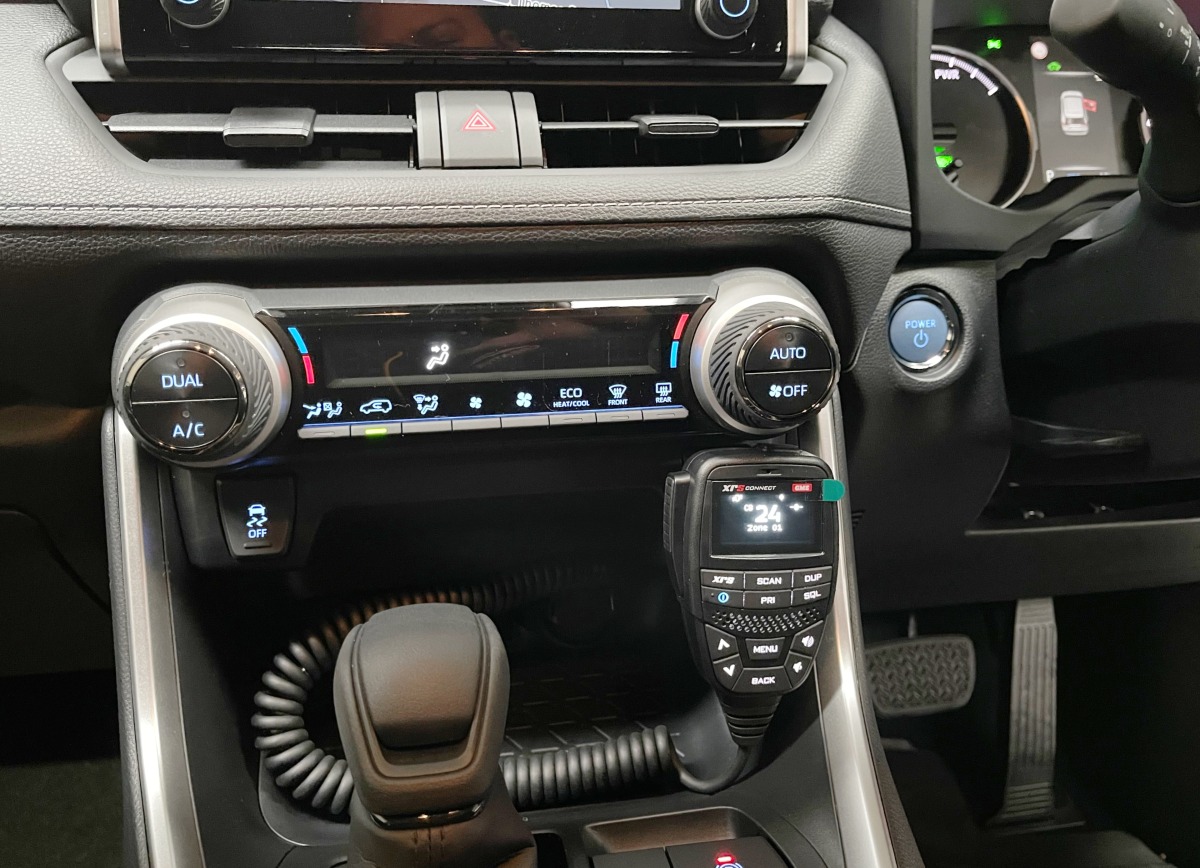 RAV4 2021 GME XRS370C UHF CB Radio Creative Installations