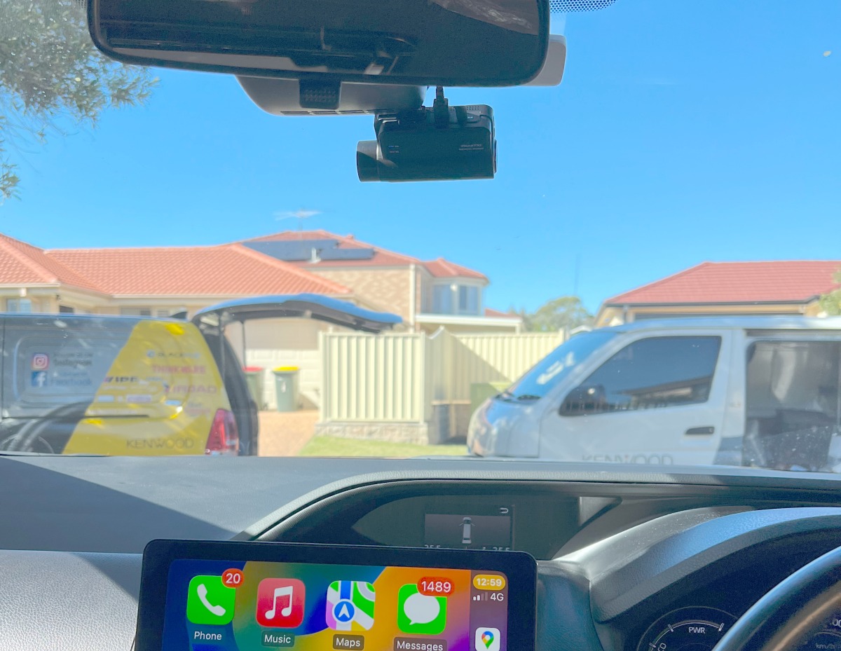 Voxy 2017 IROAD FX1 Dash Cam Creative Installations