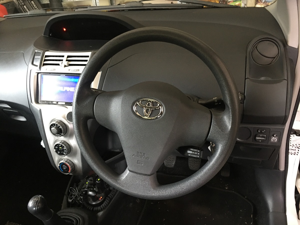 Yaris 2006 Cruise Control Creative Installations
