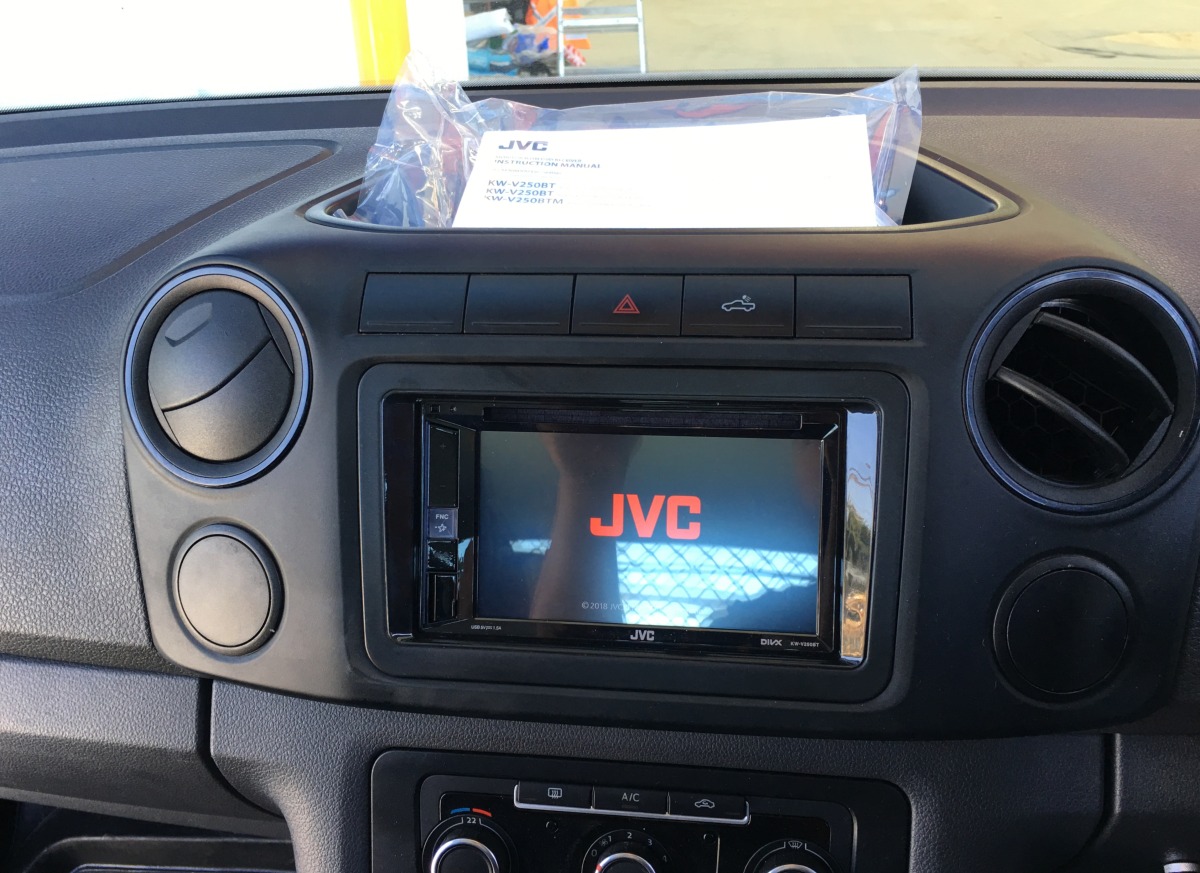 Amarok 2013 JVC KWV250BT Head Unit Creative Installations