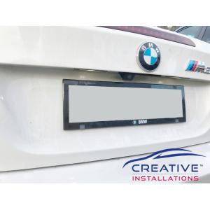 335i Integrated Reverse Camera