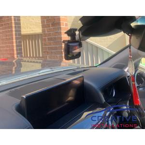 LX570 Uniden iGo Cam 80 Dash Camera