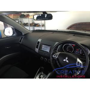 Outlander Infotainment System