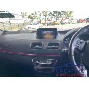 Megane Integrated Reverse Camera