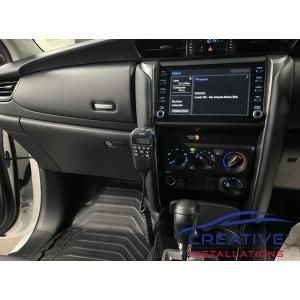 Fortuner UHF Radio