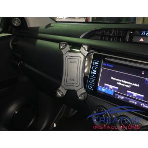 HiLux Bury Car Phone Holder