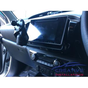 HiLux Industrial Evolution InDash Mount