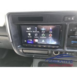 LandCruiser Apple CarPlay