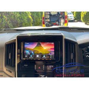 LandCruiser Android Auto