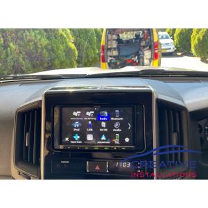 LandCruiser Apple CarPlay