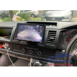 Transporter Sony XAV-AX8000 Head Unit